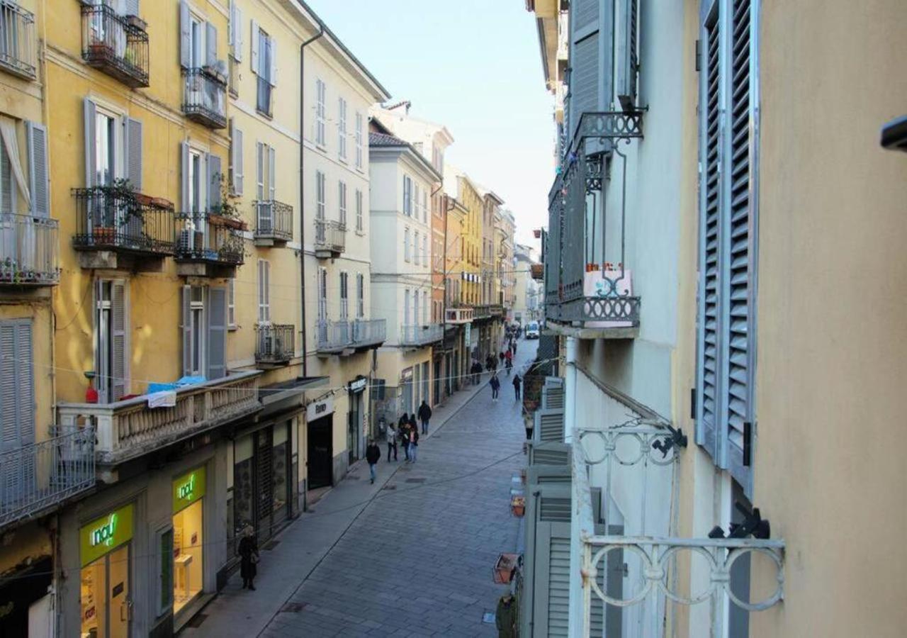 Casa Del Vicolo, Nel Cuore Della Pavia Storica Dış mekan fotoğraf